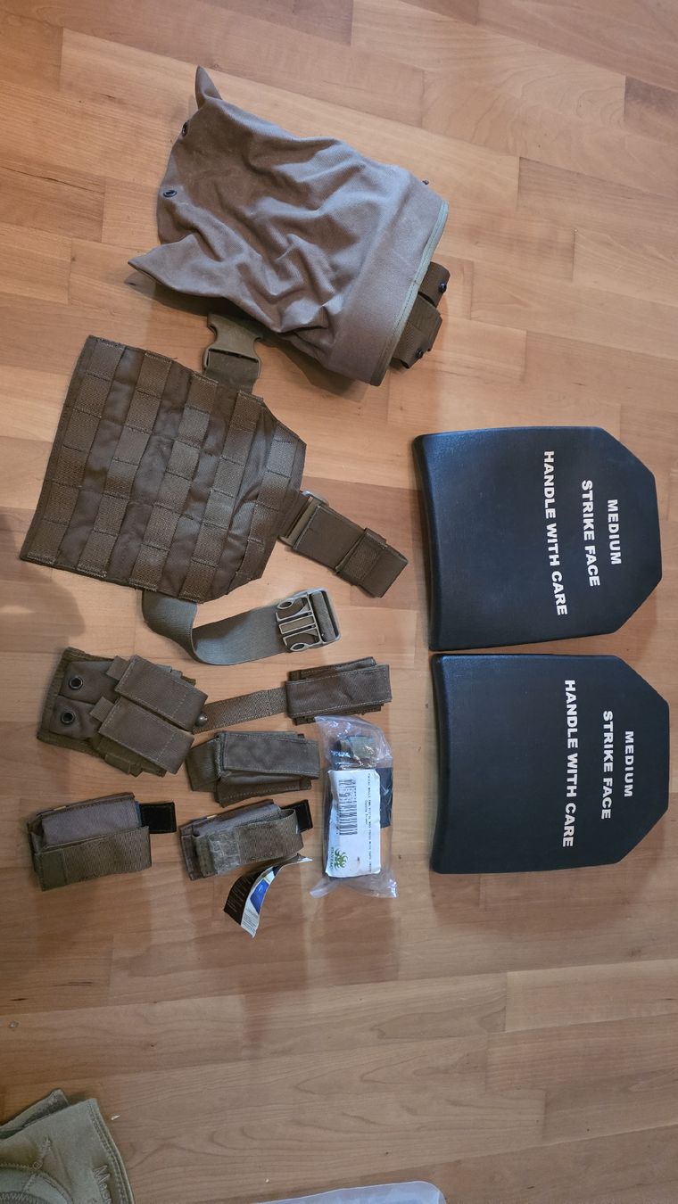 Uniformen: Airsoft Ausrüstung - Eagle CIRAS usw. – Gebraucht aus Biel/Bienne von TuescherS 7