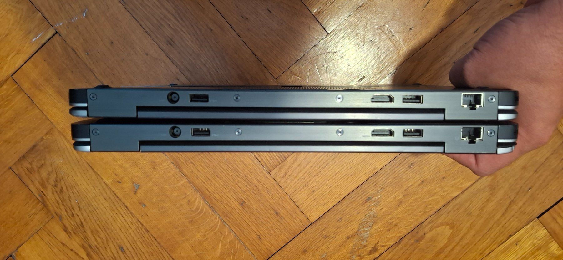 Dell Notebooks: 2 x Dell Latitude E7240 – Gebraucht aus Massagno von mar_k9xb 6