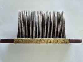 Antiker, sehr schöner Flachskamm von 1841