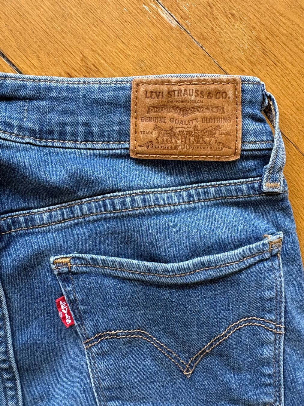 Levi's Jeans: LEVIS 715 BOOTCUT - Neuwertig – Usato da Zürich venduto da Ankawhi 2