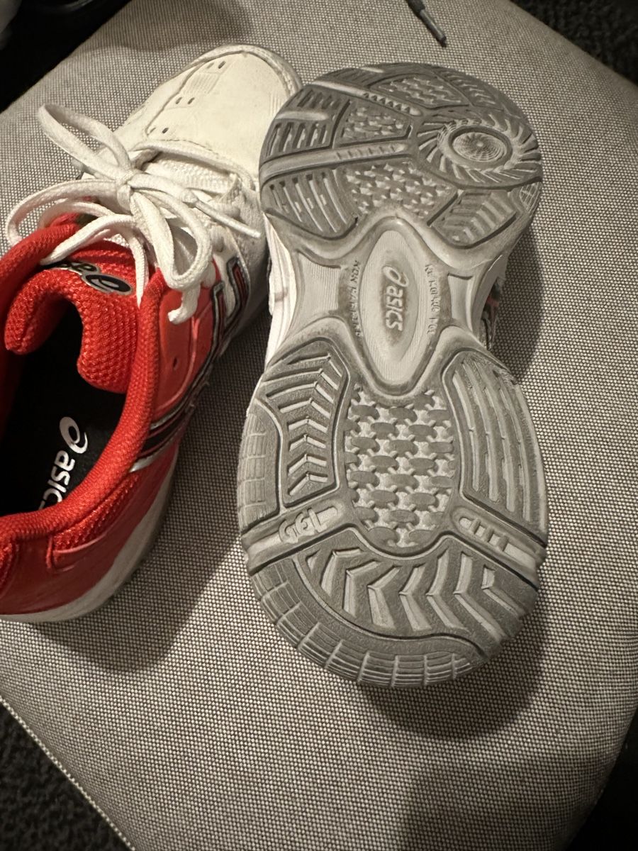 Scarpe da uomo: Turnen Schuhe gr 35 – Nuovo (secondo la descrizione) da Pratteln venduto da milisandra 3