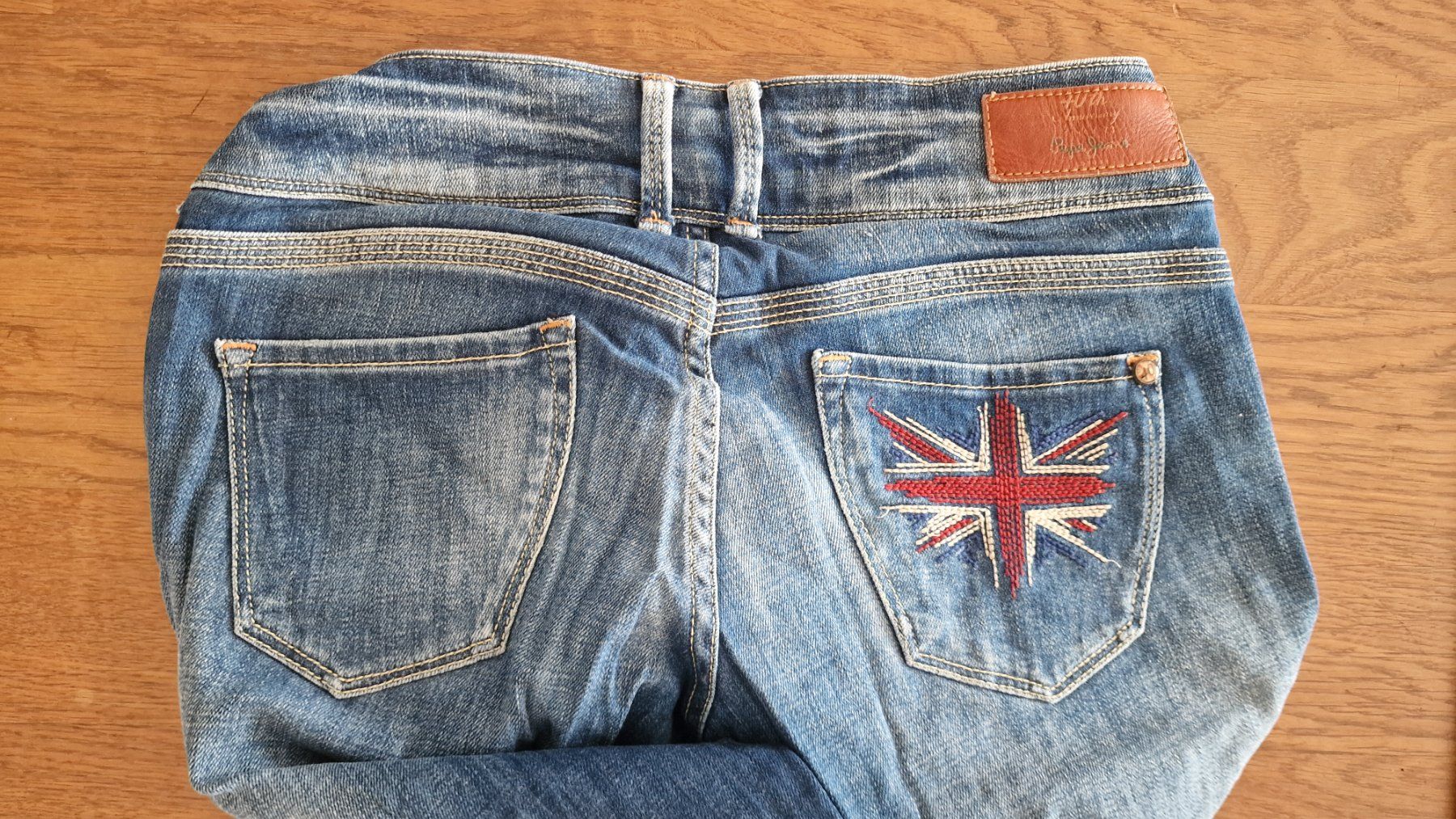 Pepe Jeans Jeans: Pepe Jeans – Gebraucht aus Kerns von onewayticket 1