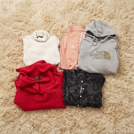 Lot de 5 hauts femme The North Face Adidas ralpLauren (40-60