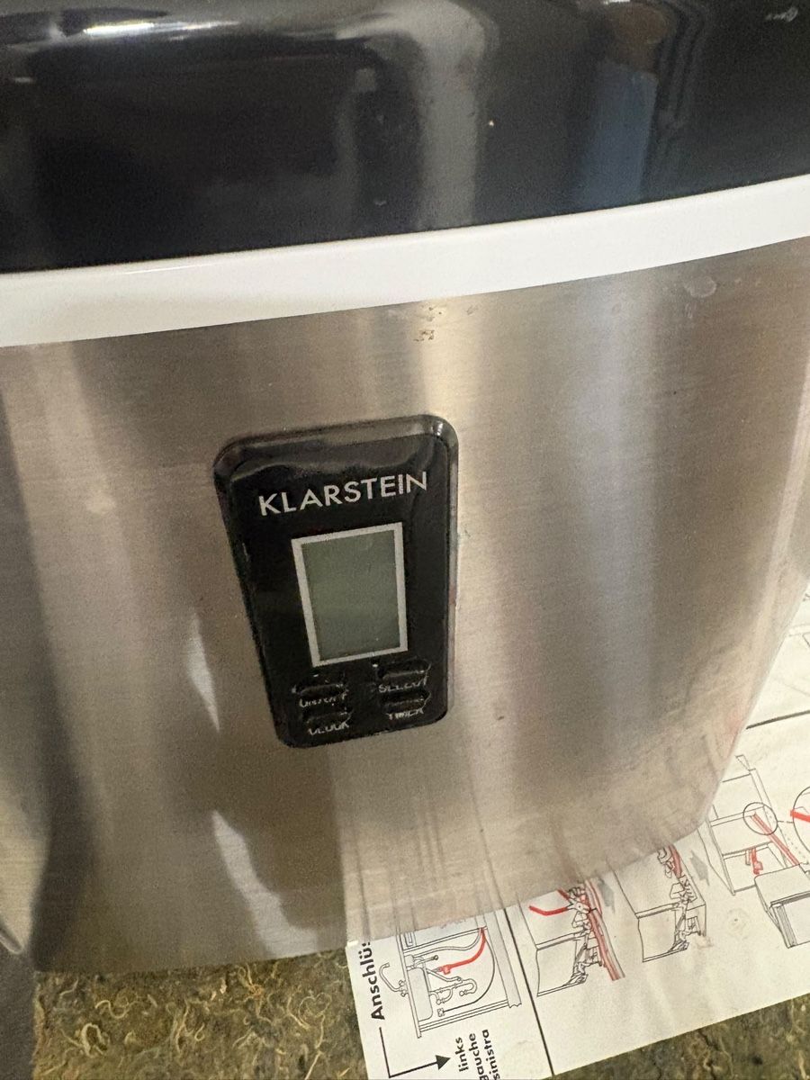 Elettrodomestici da cucina: Eiswürfeln Maschine  – Usato da Rapperswil SG venduto da kat_rw8q 2