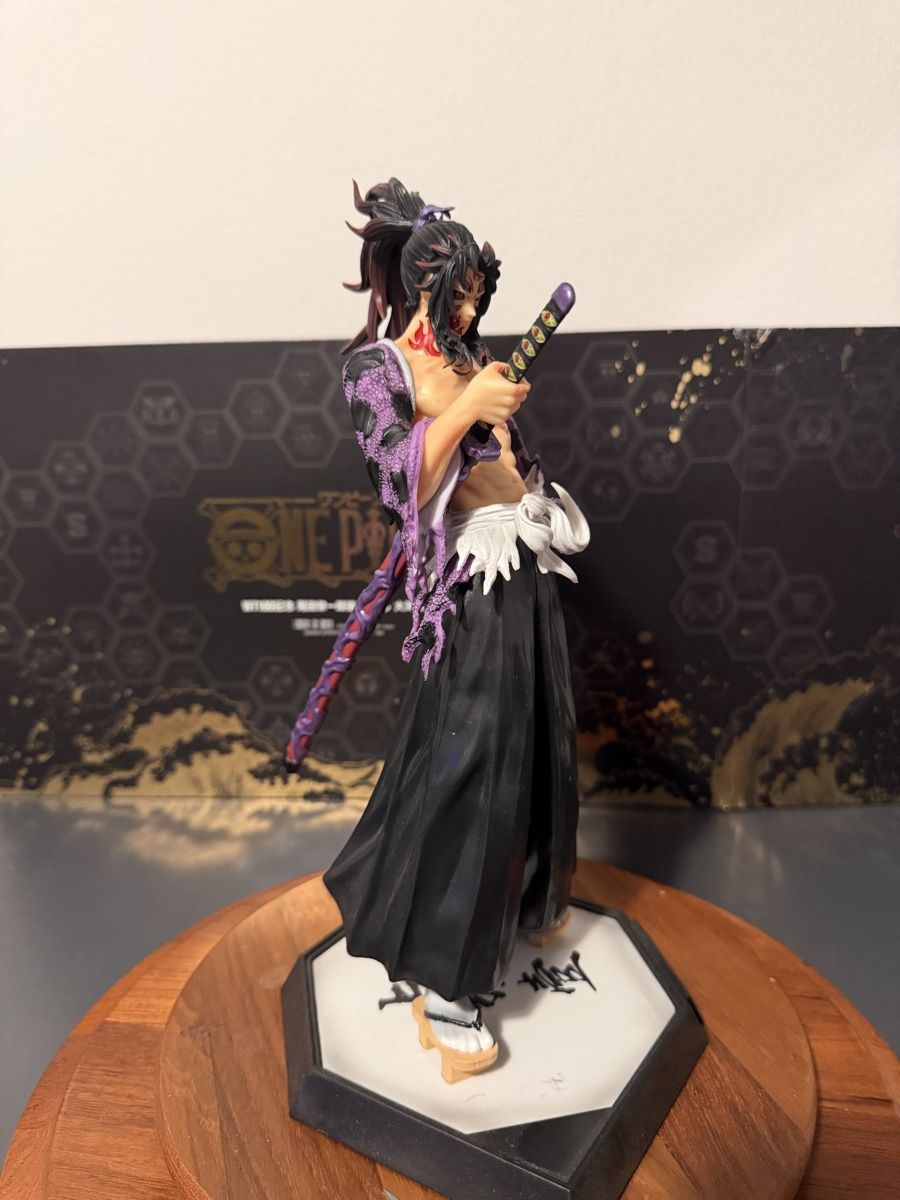 Statuette: Statuetta Demon Slayer !!! Action Figure – Nuovo (secondo la descrizione) da S. Pietro venduto da nap_9xjt 3