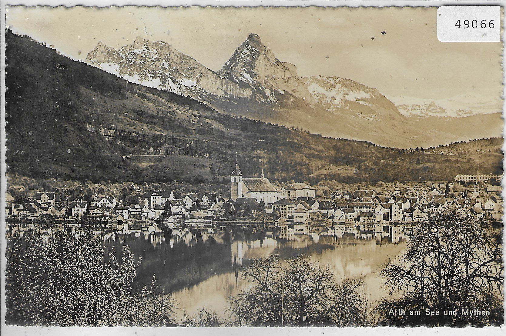 Cartoline postali: Arth am See und Mythen – Usato da Ettingen venduto da Kartenplanet