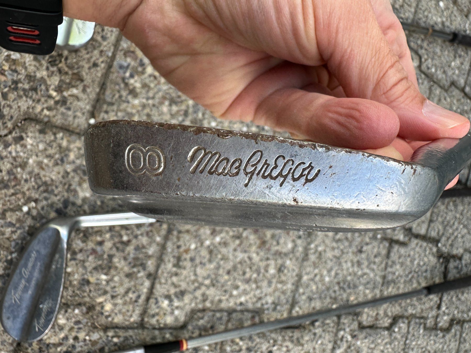 Schläger & Sets: Vintage MacGregor Golfschläger Set, gebraucht – Gebraucht aus Thalwil von Maricortin 8