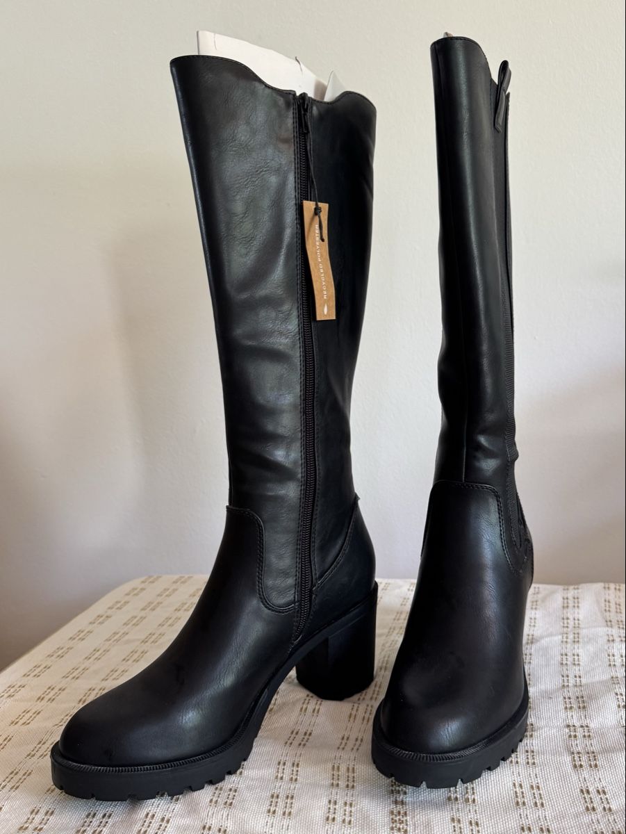 Damenschuhe: Plateaustiefel – Neu (gemäss Beschreibung) aus Winterthur von hostelil 1