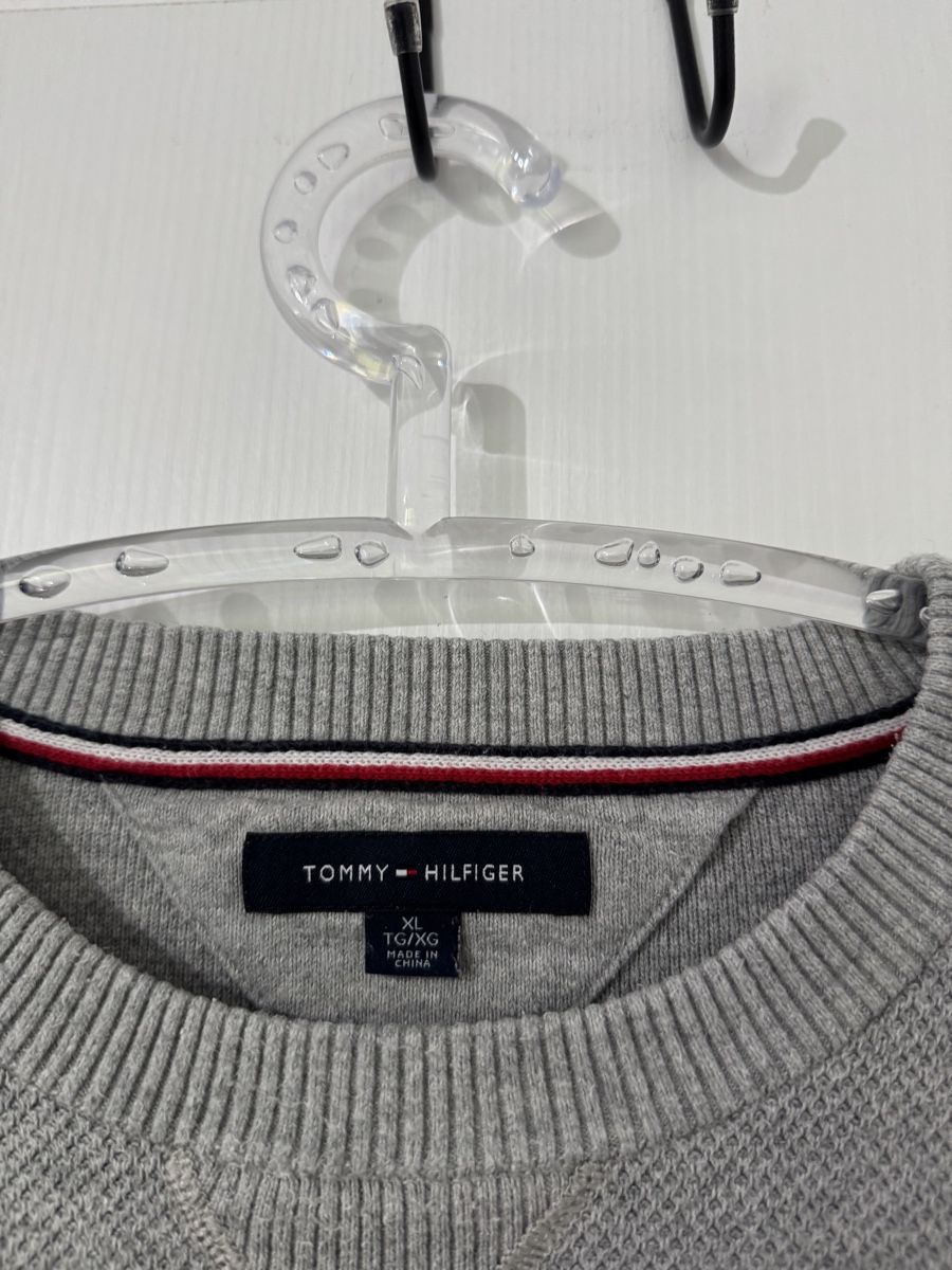 Tommy Hilfiger Maglioni & Felpe: Tommy Hilfiger Pullover Herren grau Grösse XL Oryginal, top – Nuovo (secondo la descrizione) da Wetzikon ZH venduto da Jan_wojt 2