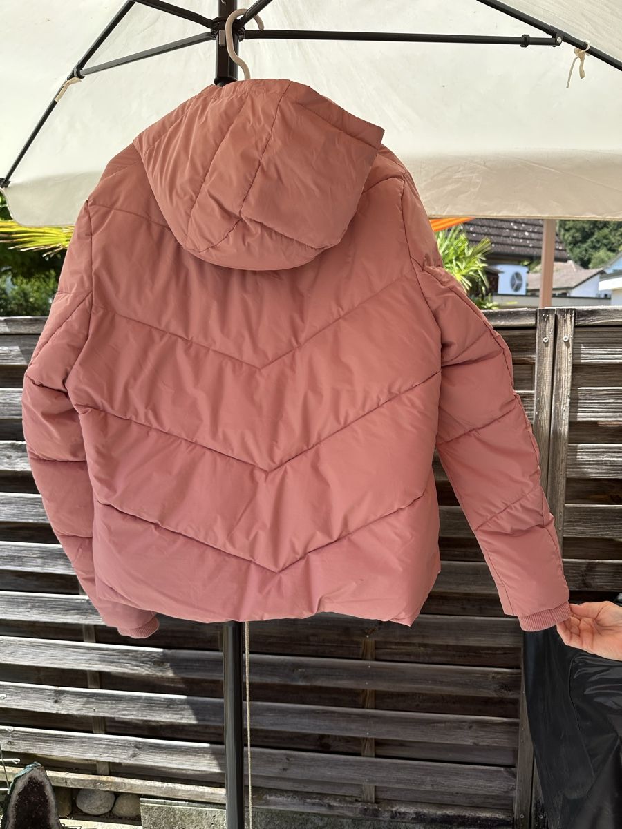 Giacche: Damen Winterjacke Grösse 46 – Usato da Lupfig venduto da asg_5tqb 1