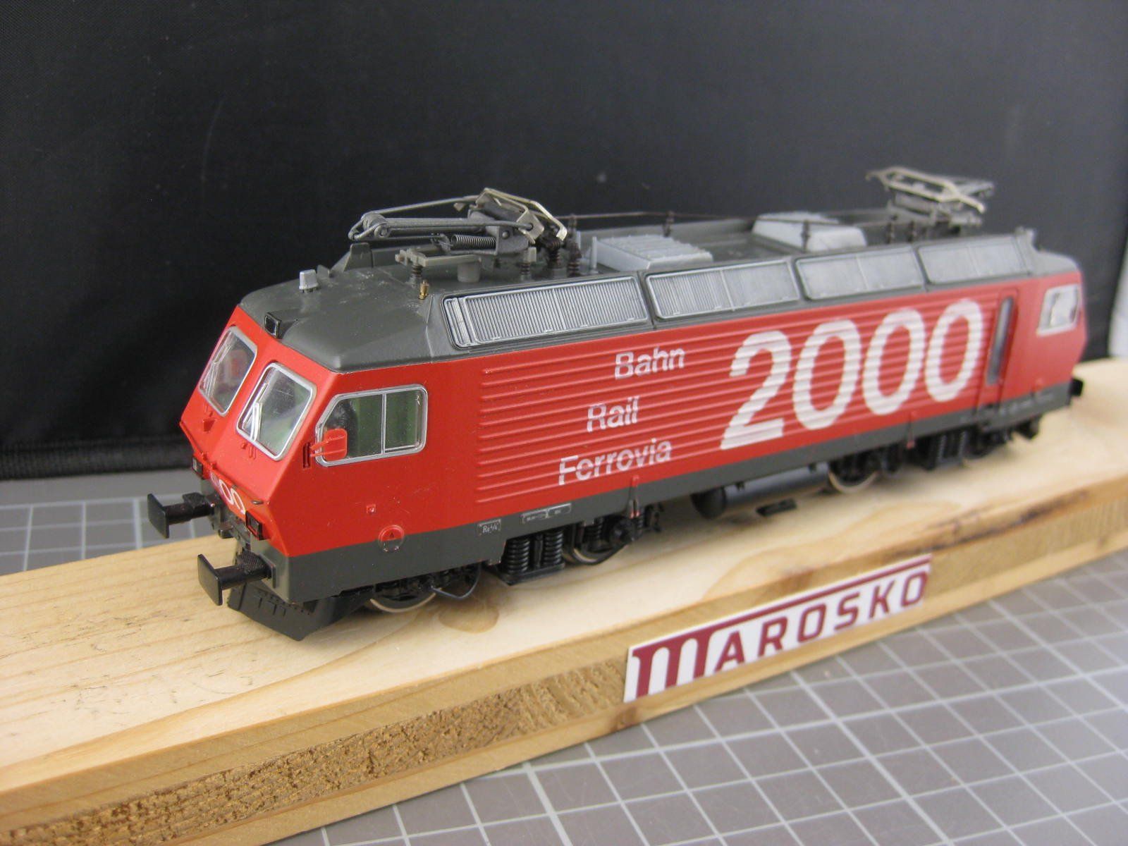 Roco Modellini di ferrovie: Roco 43512 SBB Re 4/4 IV Bahn 2000, mit OVP, H0, DC – Usato da Malters venduto da Marosko 2