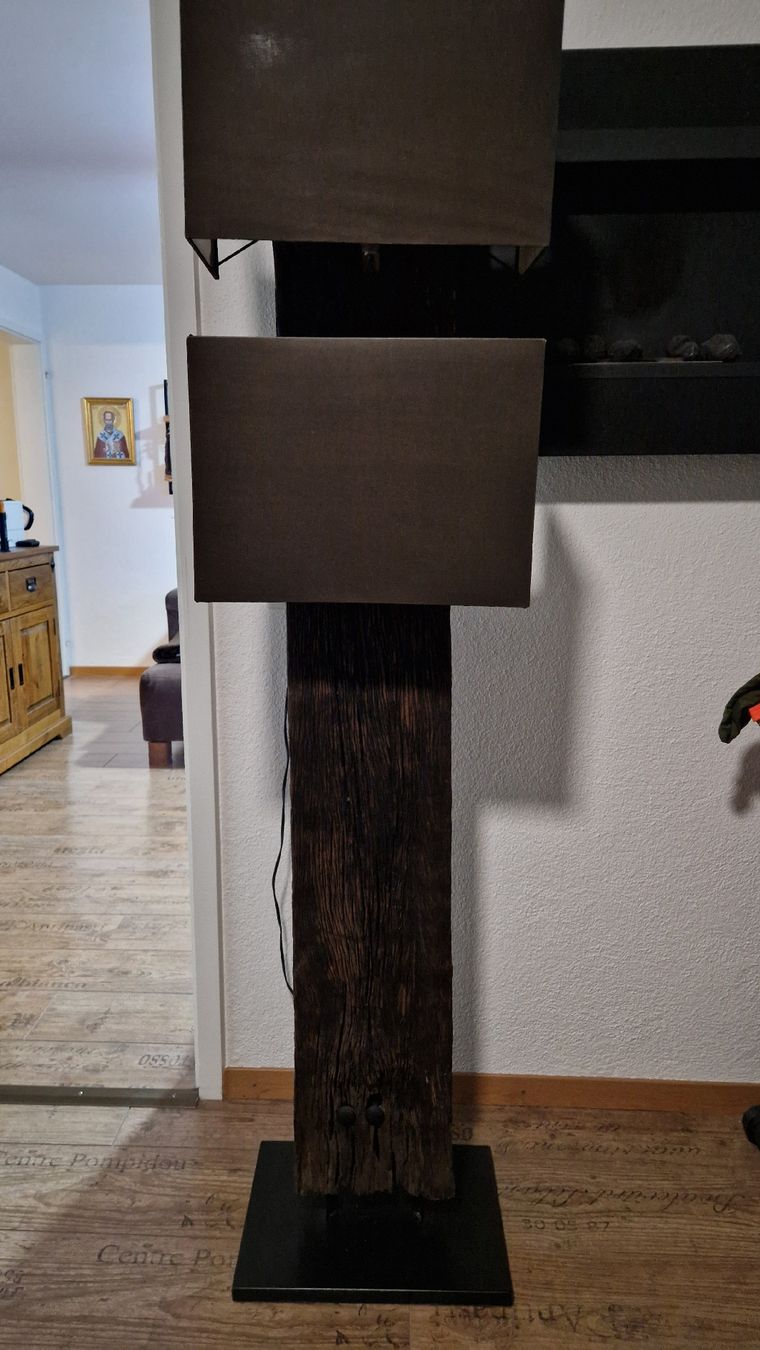 Lampen: Designer Stehlampe – Gebraucht aus Aathal-Seegräben von crnigogi