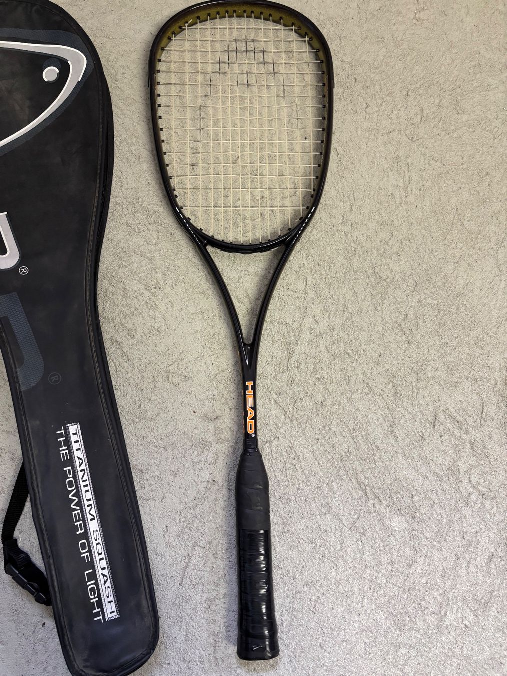 Head Racchette: HEAD Squashschläger Sonic 440 mit Tasche – Usato da Sonterswil venduto da VD-Service
