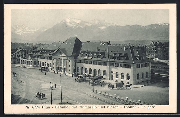 Cartoline postali: Thun, Bahnhof mit Blümlisalp und Niesen – Usato da Berlin venduto da bartko-reher