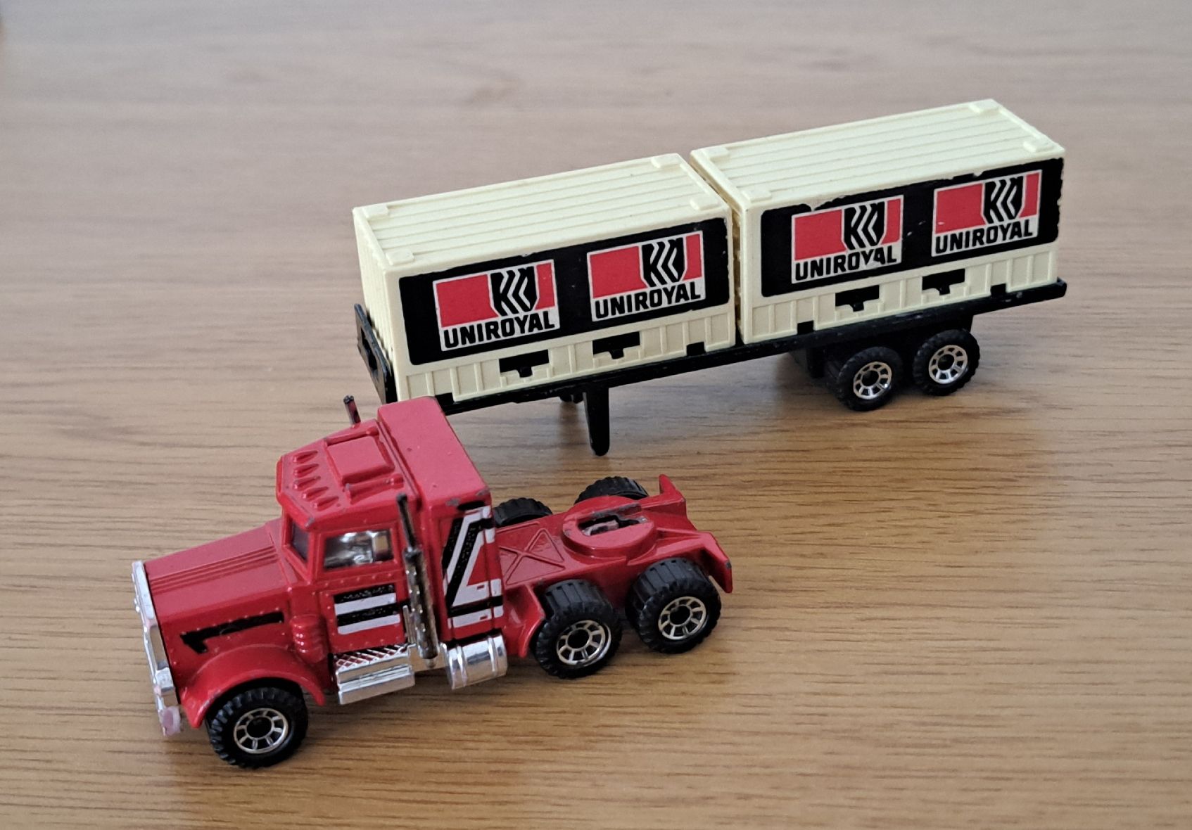 Matchbox Modellautos: 1981 Matchbox Convoi CY-3-Peterbilt Uniroyal – Gebraucht aus St-Imier von supernova21 7