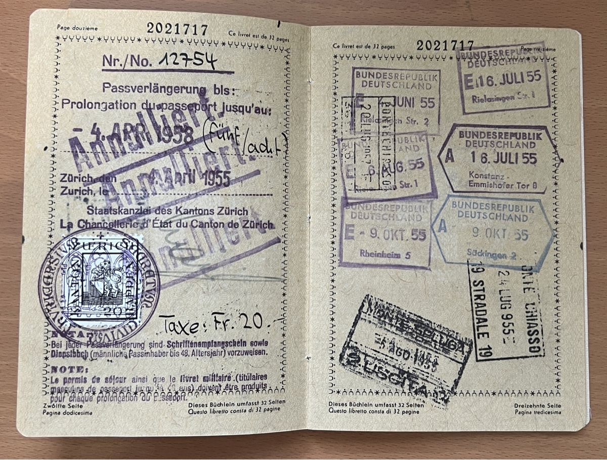Sonstiges zum Sammeln & Seltenes: Schweizer Pass – Gebraucht aus Riehen von  5