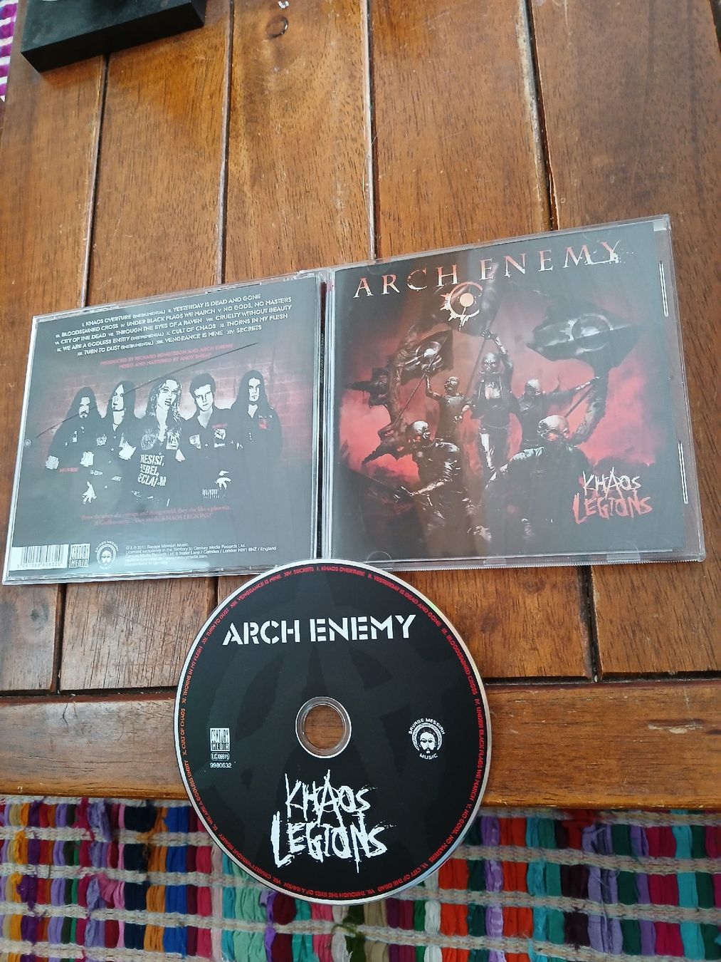 CD: arch enemy- khaos... – Usato da St-Cergue venduto da VeganWarrior