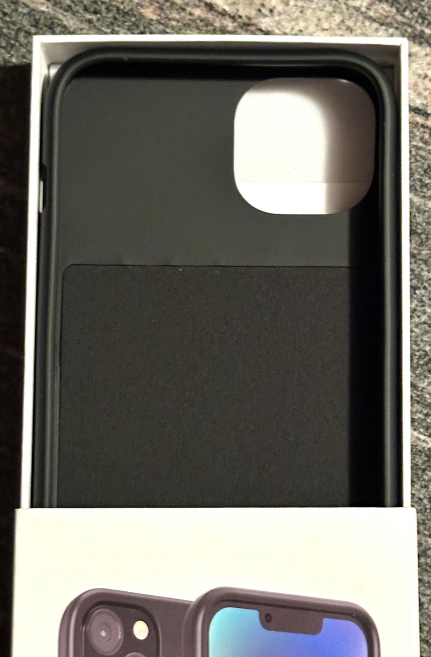 Apple Telefoni cellulari / Smartphones: NEU! Battery Case 4500mAh For iPhone 14Plus – Nuovo e nell'imballaggio originale da Ebnat-Kappel venduto da BoutiqueBijoux 2