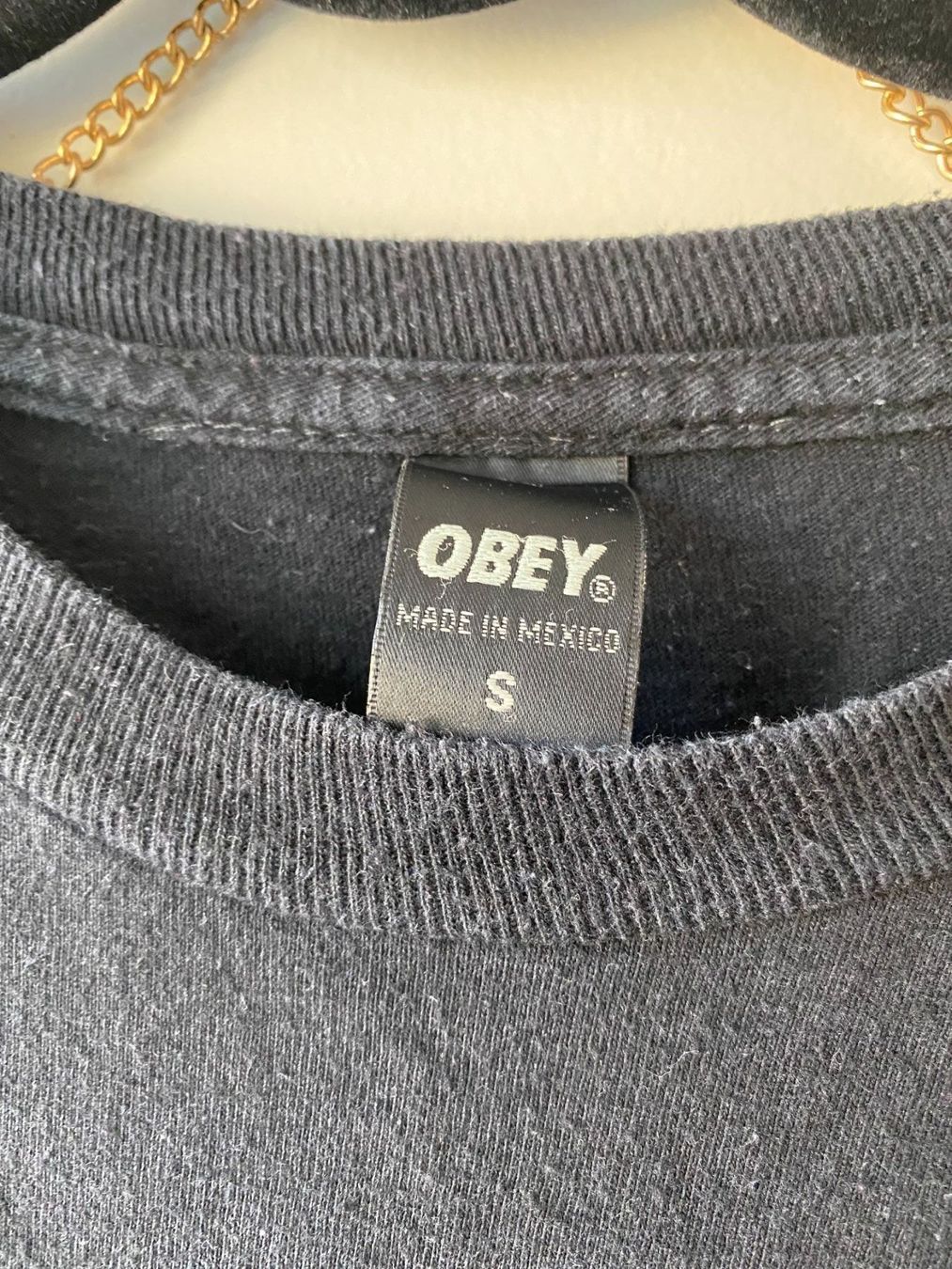 Obey T-shirt: Obey T-Shirt – Nuovo (secondo la descrizione) da Bern venduto da jbern3012 1