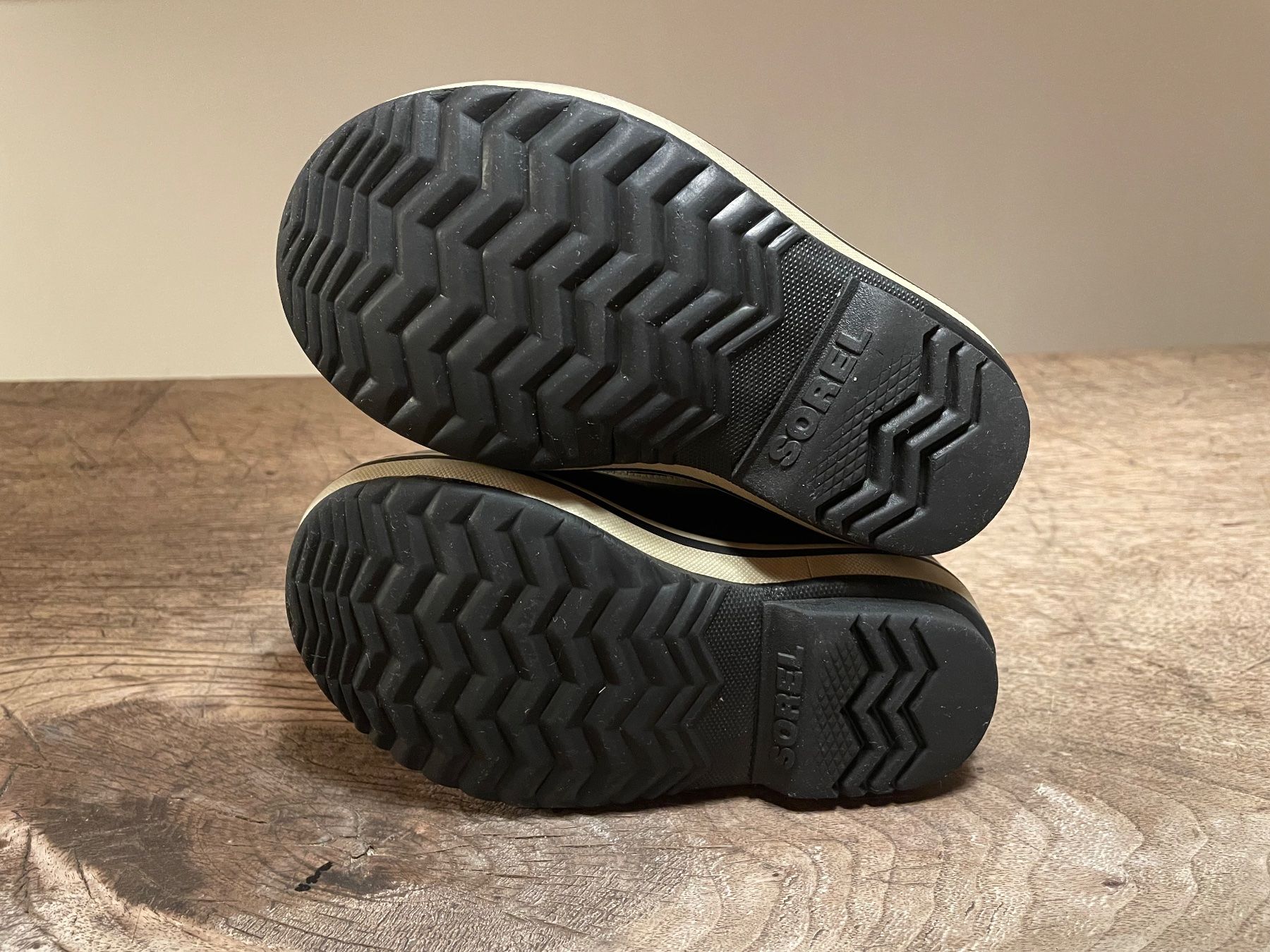 Sorel Scarpe per ragazzi: Sorel Winterstiefel, Grösse 27, Schwarz – Usato da Zuoz venduto da ViRuFu 1