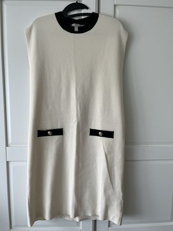 Strickkleid ohne Ärmel