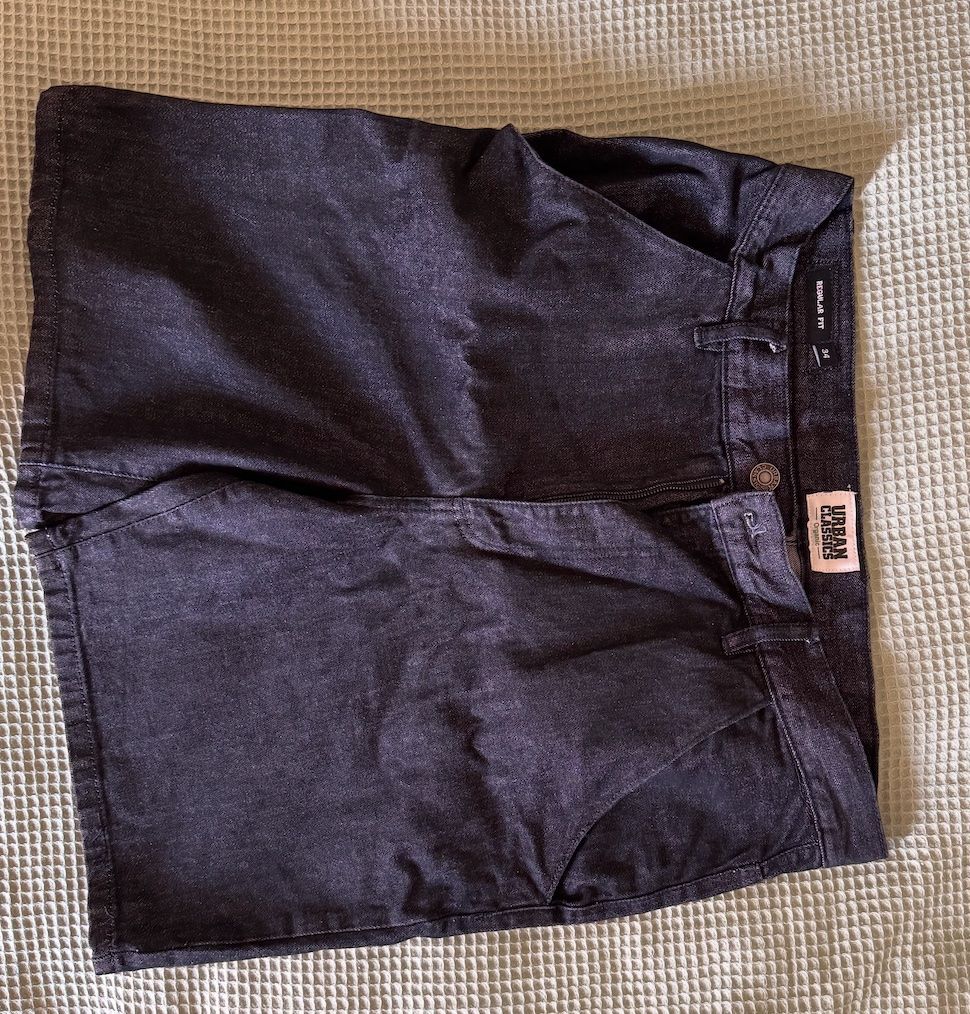 Urban Outfitters Jeans: Jeans Short Urban Classics 34 – Usato da Zürich venduto da mat_n78x