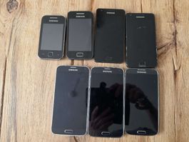 7 Samsung Smartphones 