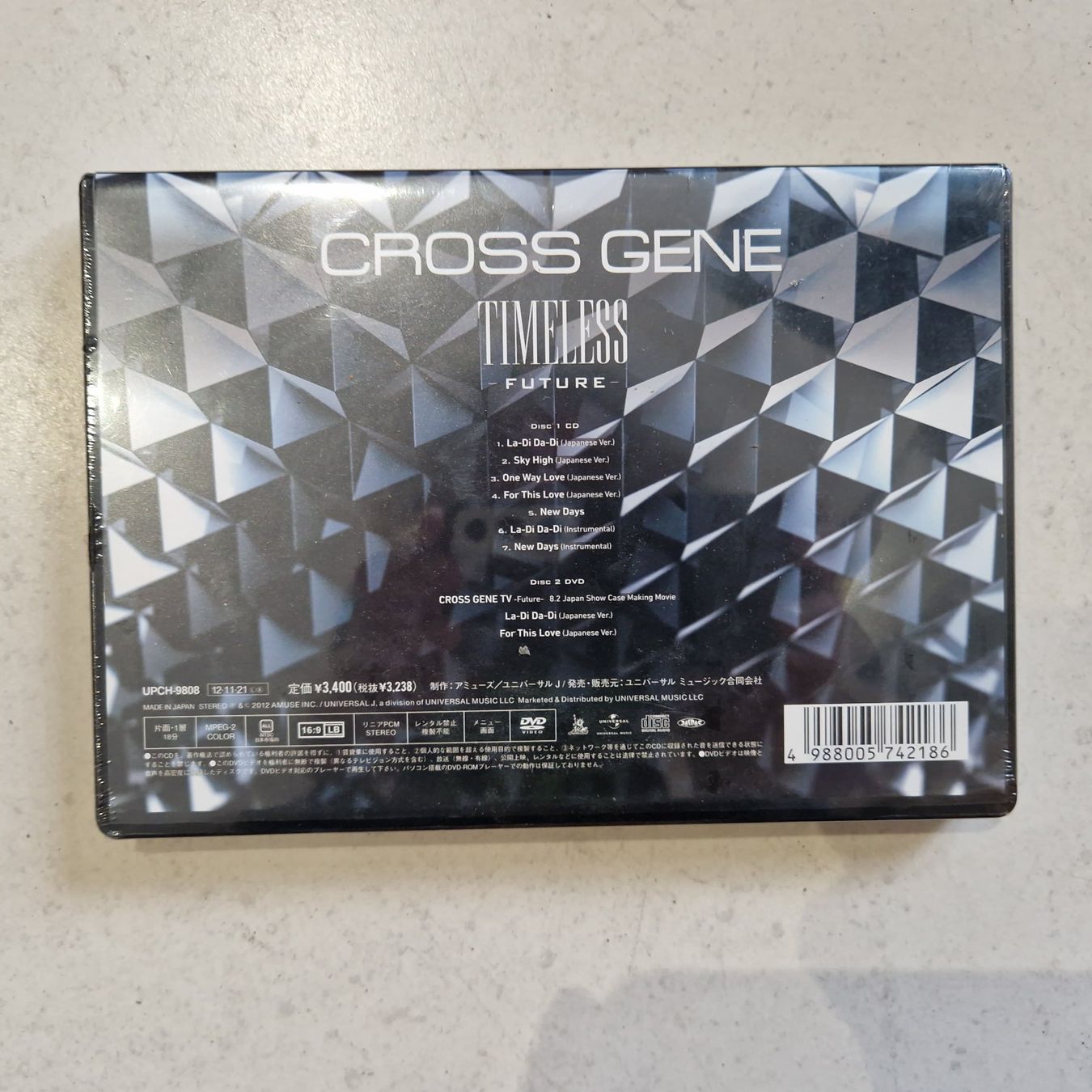 CD: CROSS GENE - Timeless -Future- w/ DVD, Limited Edition – Nuovo e nell'imballaggio originale da Yverdon-les-Bains venduto da Tabbysujo 1