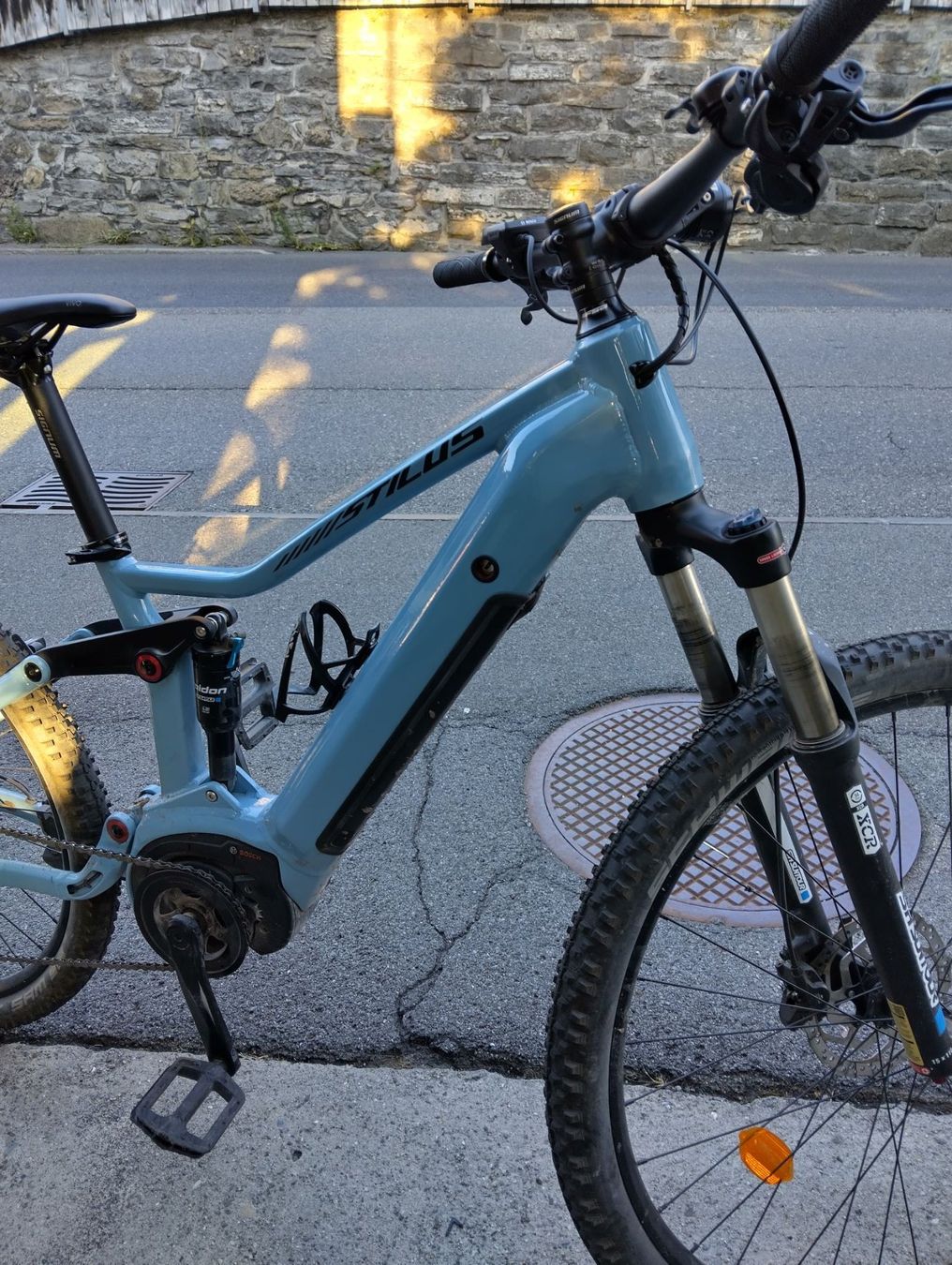 Vélos: E-Mountainbike – D'occasion à Küssnacht am Rigi par Oland 2