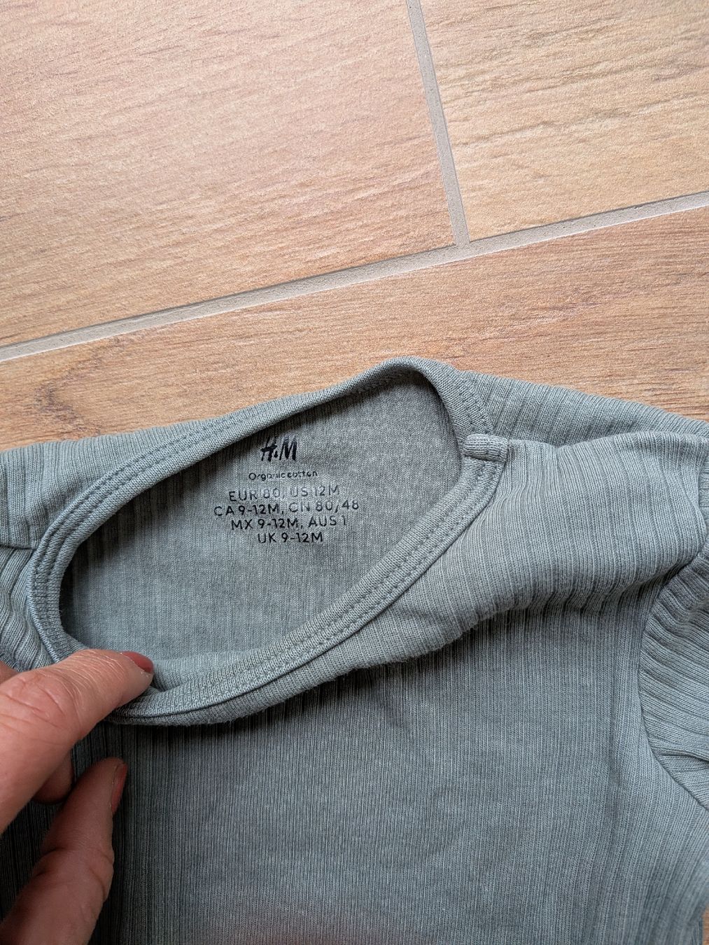 H&M Biancheria intima: Baby Body H&M Grösse 80 – Usato da Eschenbach SG venduto da SanFranciscoCalifornia 1
