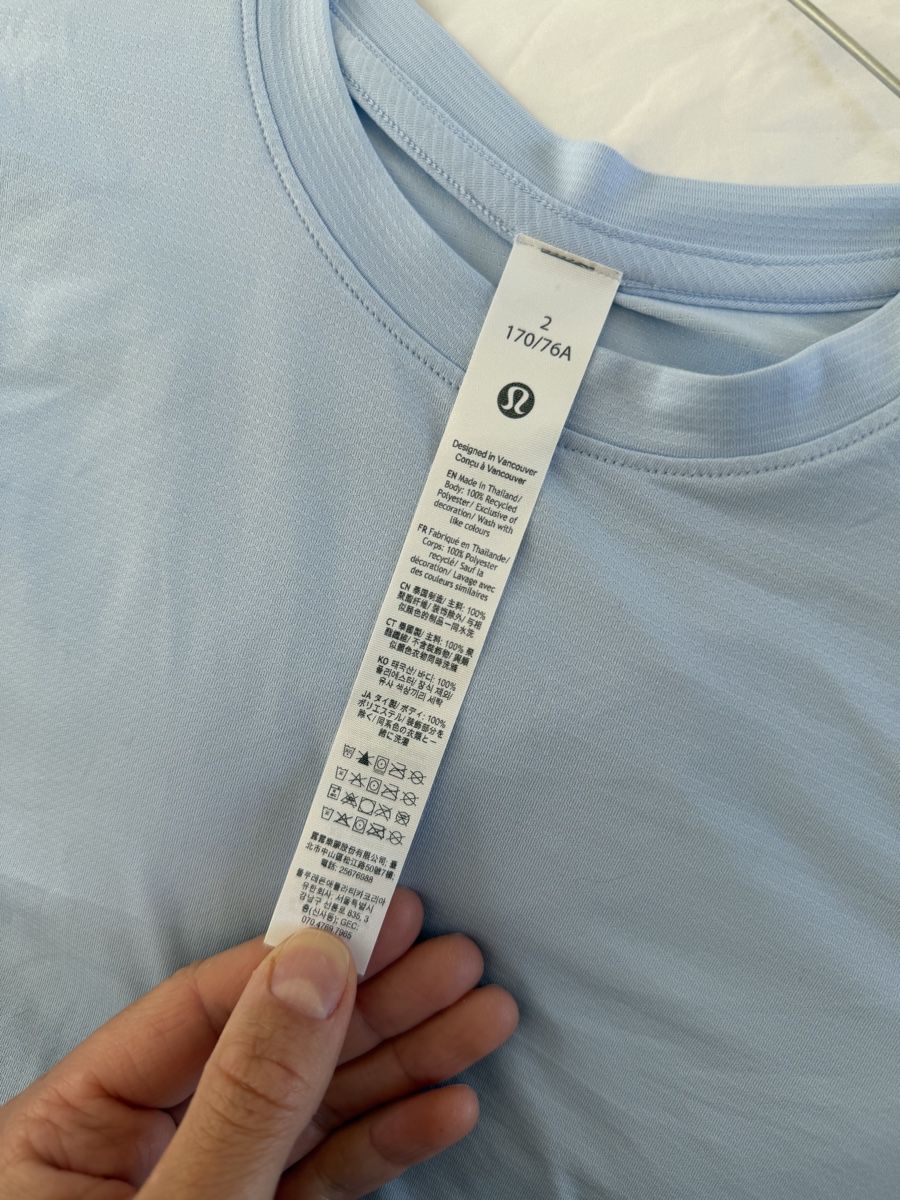 Lululemon Top: Long sleeve Lululemon top light blue – Nuovo (secondo la descrizione) da Uster venduto da Monika_OB 9