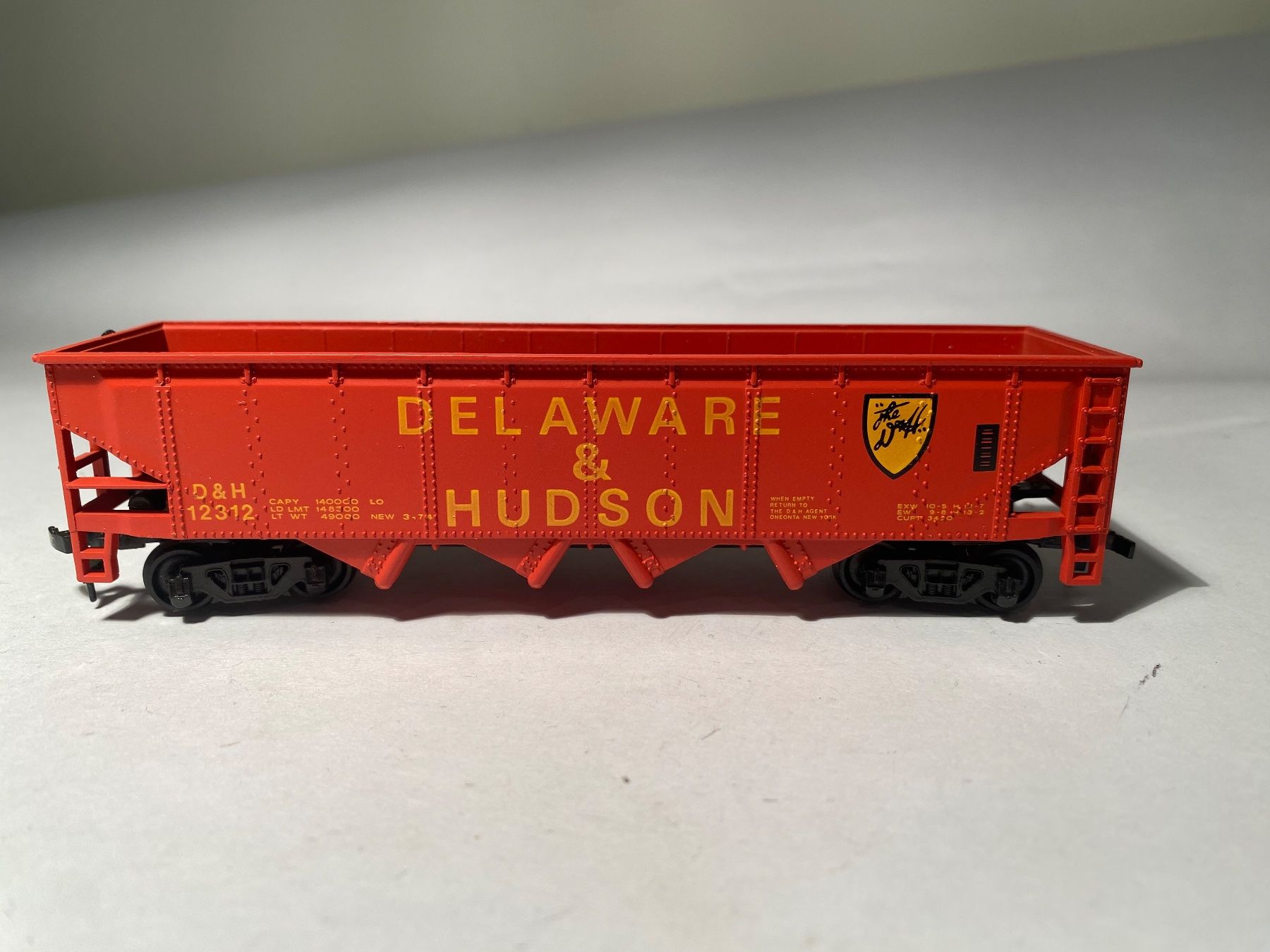Modelleisenbahnen: BACHMANN US offener Güterwagen DELAWARE, DC Achsen – Gebraucht aus Buchrain von Modellbahn11 1