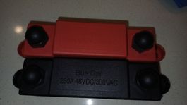 Set 2x BusBar Stromverteiler 250A (Rot + Schwarz) – für Camp