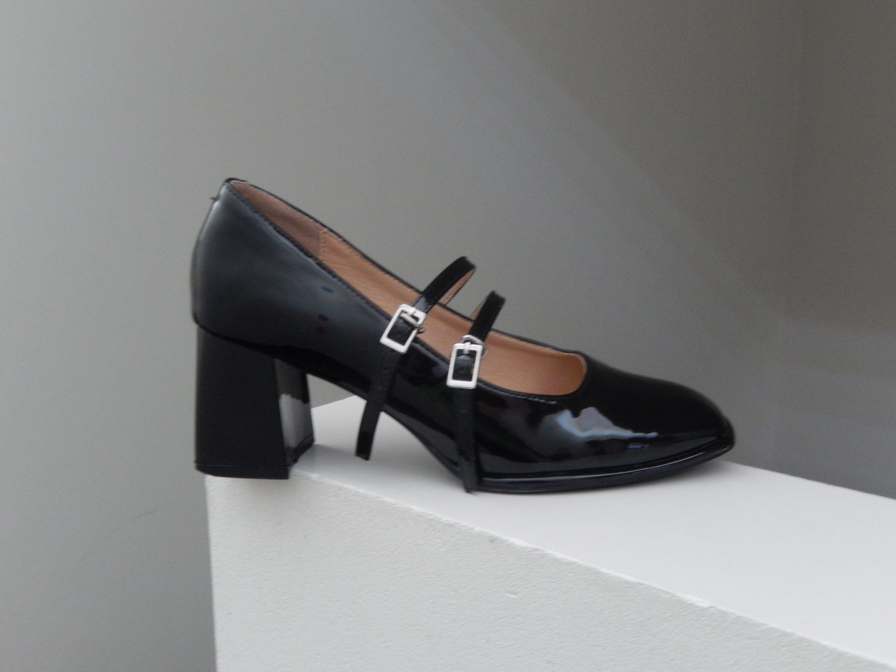 Damenschuhe: Mary-Jane Pumps mit Doppelriemchen Gr. 36-36,5 – Gebraucht aus Tuggen von vivira