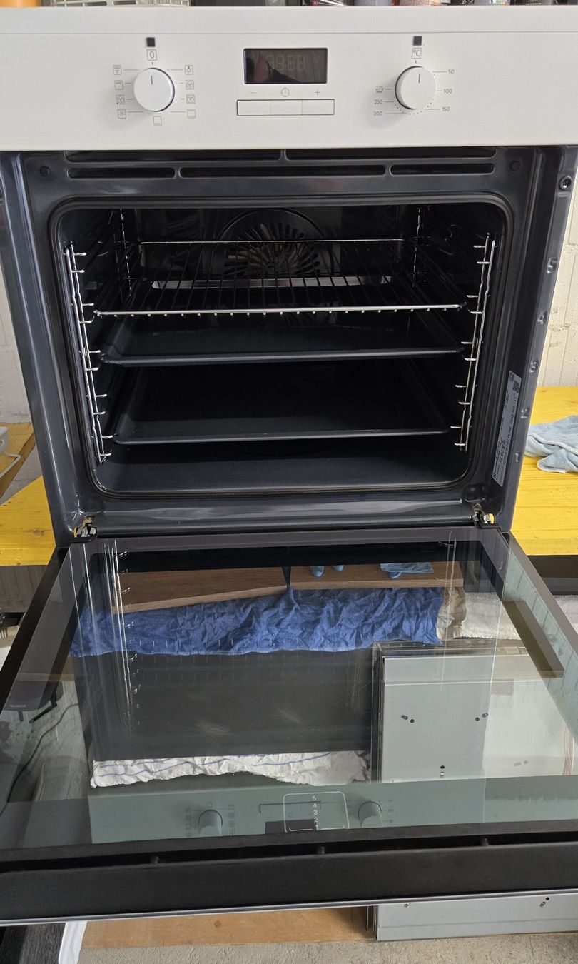 Electrolux Backöfen: Einbaubackofen Electrolux weiss Typ 71 ACA 01 DB EB6L40WE. – Gebraucht aus Rümlang von Idre 2