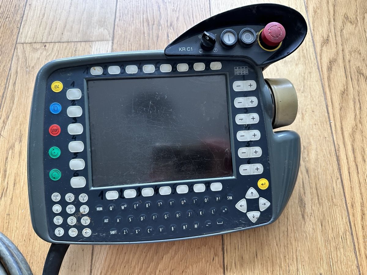 Fotocamera: KUKA KCP KR C1 Teach Pendant KRC1 Handprogrammiergerät – Usato da Nebikon venduto da schnischna80 1