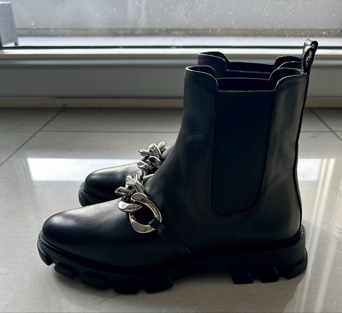 Michael Kors Scarpe da donna: Stivaletti in pelle Michael Kors – Nuovo (secondo la descrizione) da Castel San Pietro venduto da Moregi 1