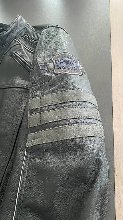 Harley-Davidson Giacche: Blouson veste Harley Davidson cuir noir, L – Nuovo (secondo la descrizione) da Meyrin venduto da Abac007 1