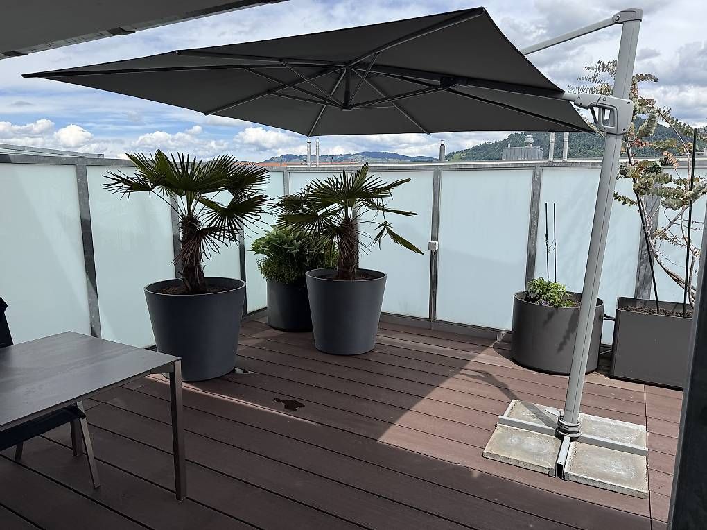 Ombrelloni: Sonnenschirm quadratisch 300x300cm – Usato da Thun venduto da Panthomblade