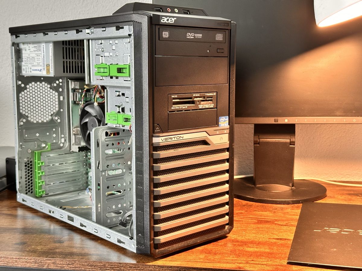 Custodie: Acer Veriton M4620G – Usato da Nesselnbach venduto da Vig0_al