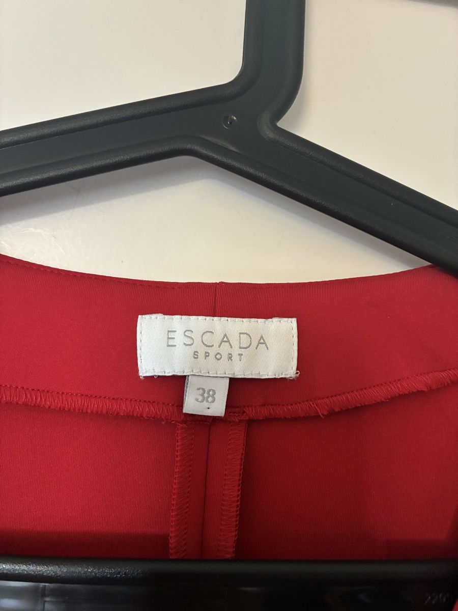 Escada Vestiti: Rotes Escada Sport Kleid, Gr. 38  – Usato da Wädenswil venduto da Gilmored83 1
