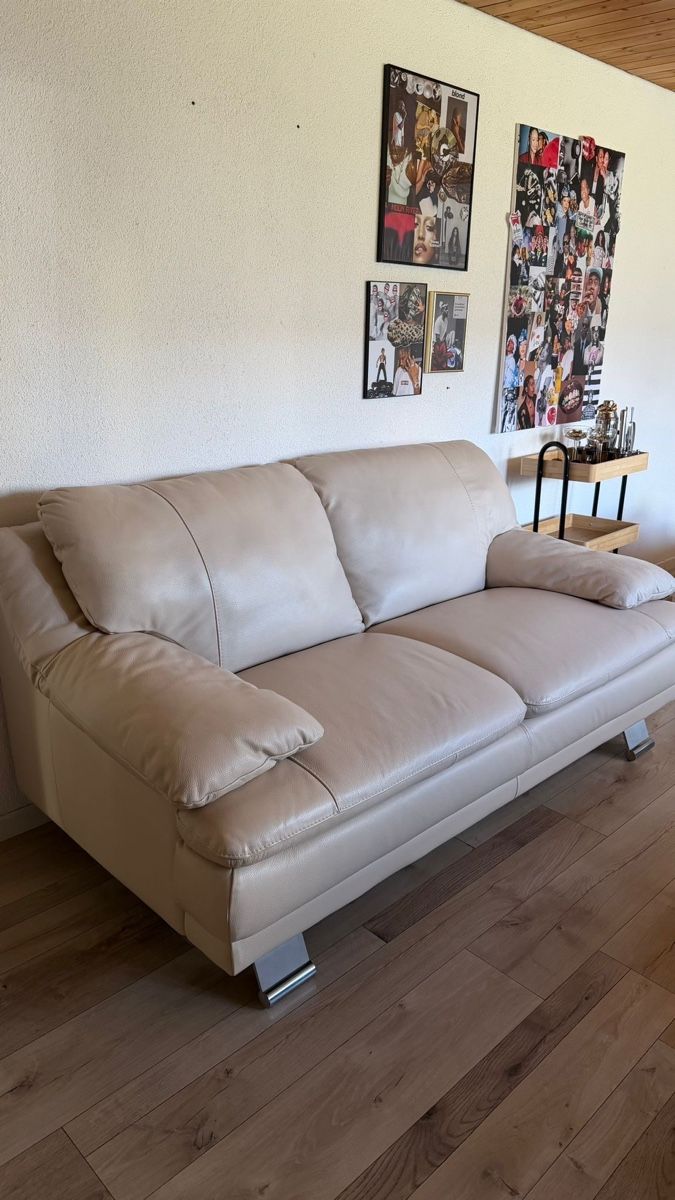 Divani: Leder Sofa – Usato da Kriessern venduto da Kramar12