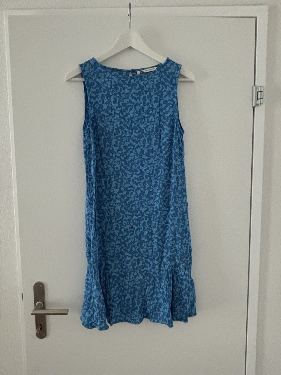 Tom Tailor Vestiti: Sommerkleid Tom Tailor, Blau, Grösse 38, Viskose – Usato da Wintersingen venduto da Symphoricarpos