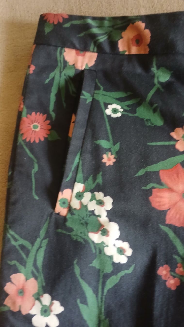 Gant Hosen: GANT DAMEN LANGEHOSE GRÖSSE 40 – Gebraucht aus Villa Luganese von luxlady 7