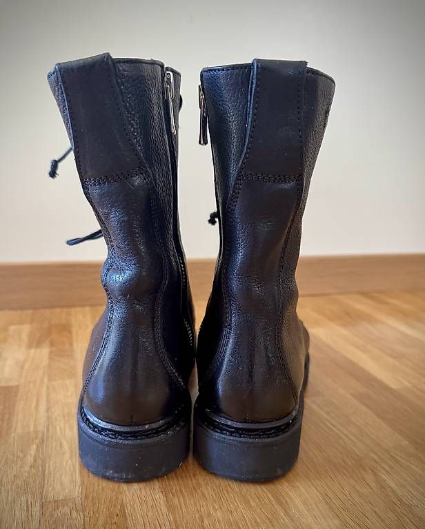 Scarpe da donna: The Last Conspiracy Boots Gr. 38, neuwertig – Usato da Schlieren venduto da schiggiZH 3