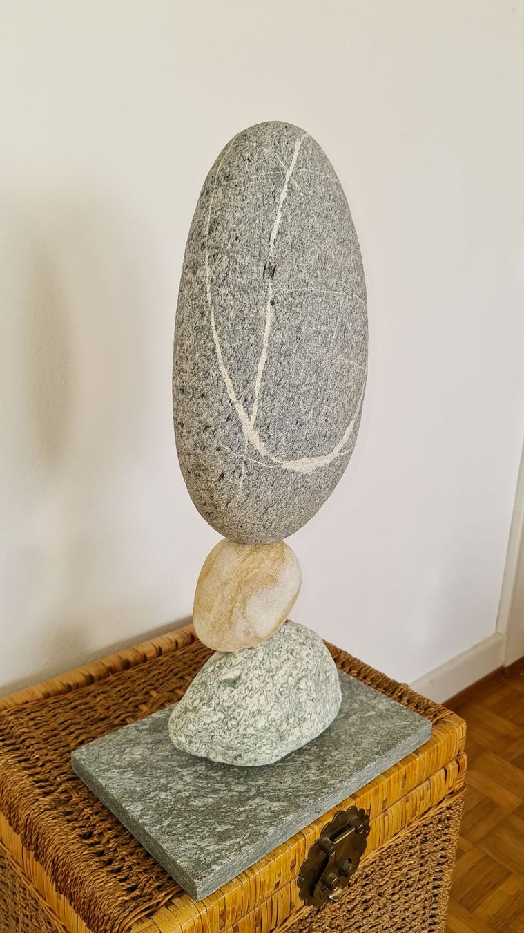 Sculture & Statue: Sculpture de pierre (menhir) – Nuovo (secondo la descrizione) da La Tour-de-Peilz venduto da ber_9zyg 1