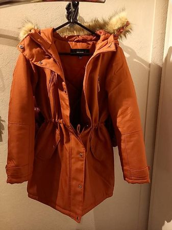 Neuer Winter Mantel mit Kapuze S - Vera Moda
