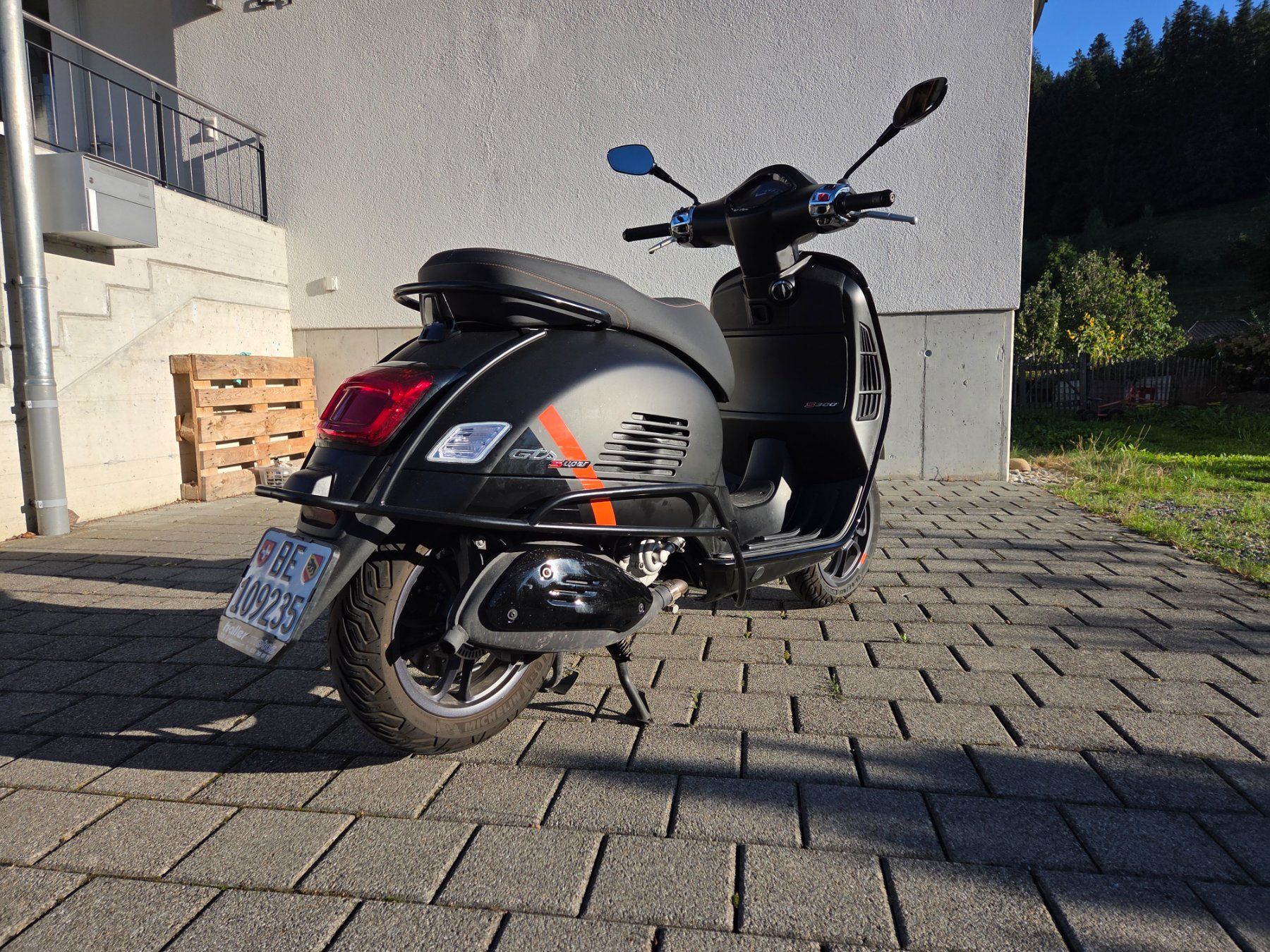 Vespa Scooter: PIAGGIO Vespa GTS 300 – Usato da Langnau i.E. venduto da Fredinand 5