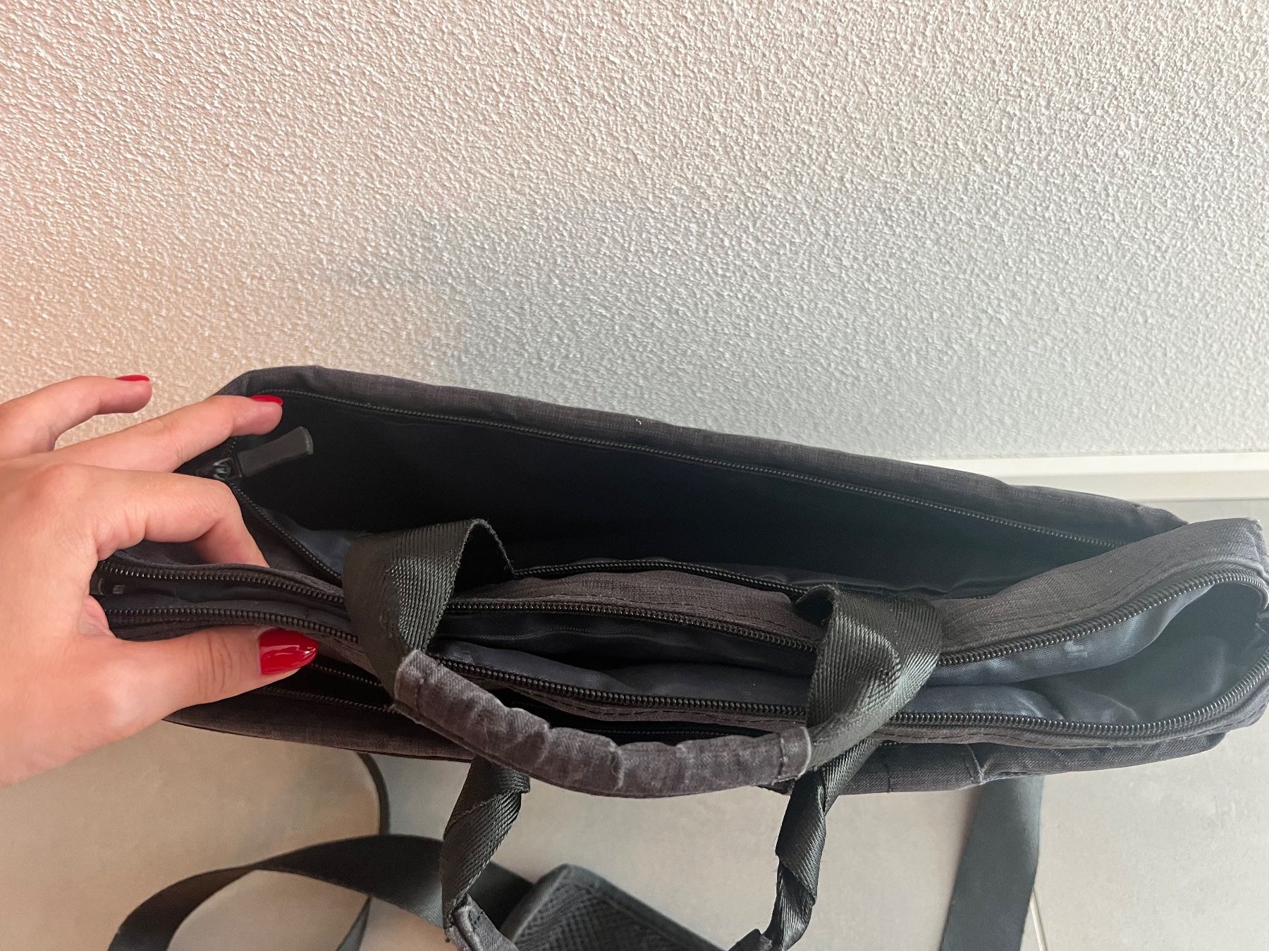 Borse: Laptop-Tasche von RIVACASE – Usato da Aarau venduto da BuddySwiss 3