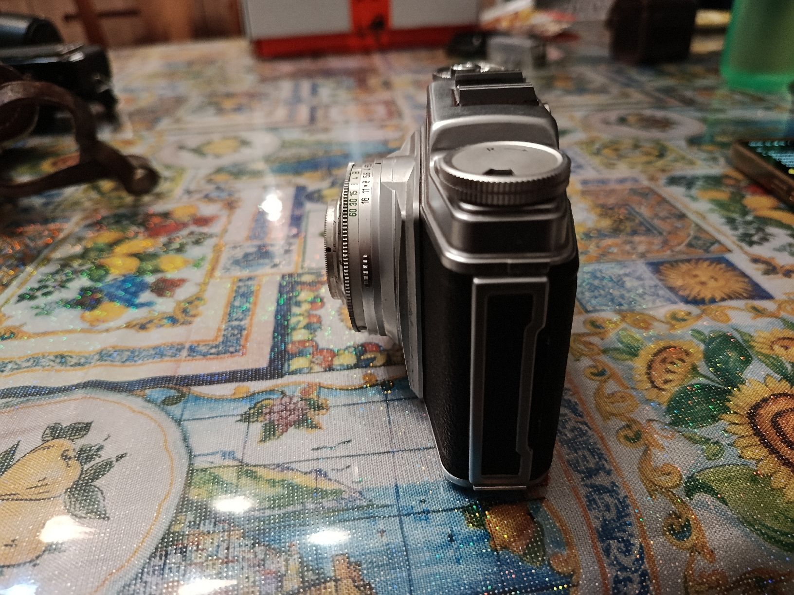 Agfa Fotocamera: Agfa Silette Compur-Rapid Vintage Camera With Case – Usato da Riva San Vitale venduto da Stekri 4